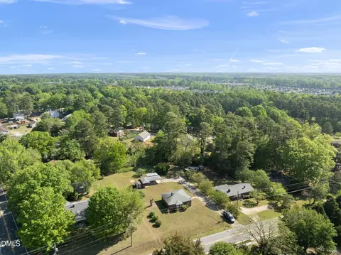 View/Area - 709 Wait Ave, Wake Forest, NC 27587 photo 9 of 13