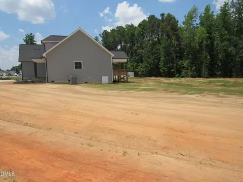 Exterior - 317 Coats Ridge Dr, Benson, NC 27504 photo 15 of 24