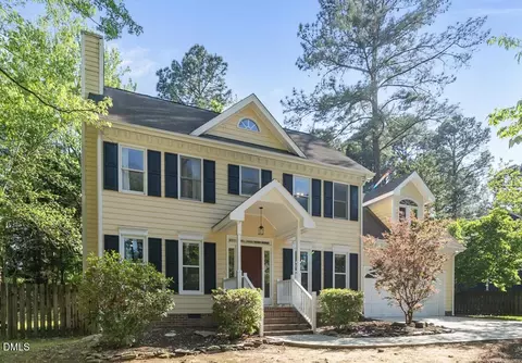 508 Saint Croix Dr, Holly Springs, NC 27540