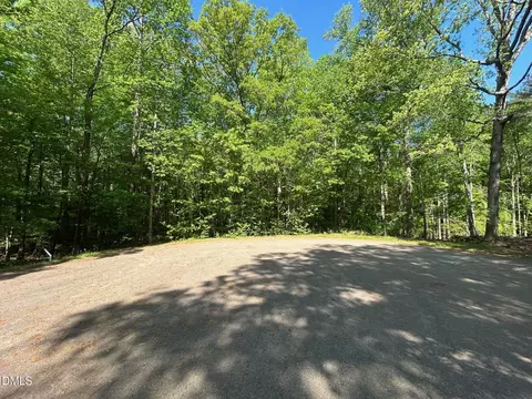 134 Red Dog Dr, Louisburg, NC 27549