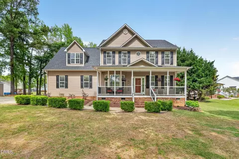 10 Roping Horn Way, Willow Spring, NC 27592