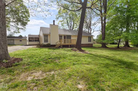 8306 Polaris Dr, Bahama, NC 27503