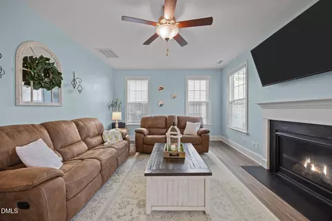 Living - 2913 Thurman Dairy Loop, Wake Forest, NC 27587 photo 2 of 2
