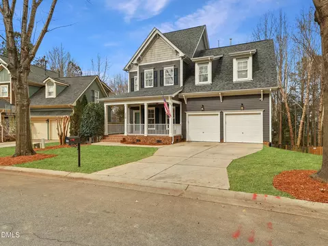208 Brookberry Rd, Holly Springs, NC 27540
