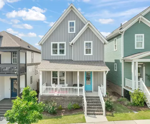 1006 Whistler St, Durham, NC 27713