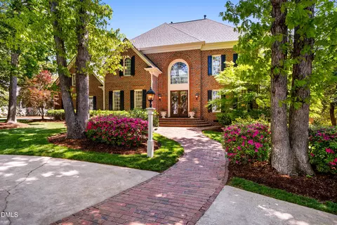 104 Martinique Pl, Cary, NC 27511