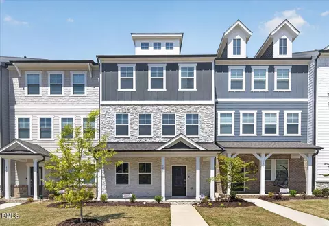 421 Rowe Way, Knightdale, NC 27545