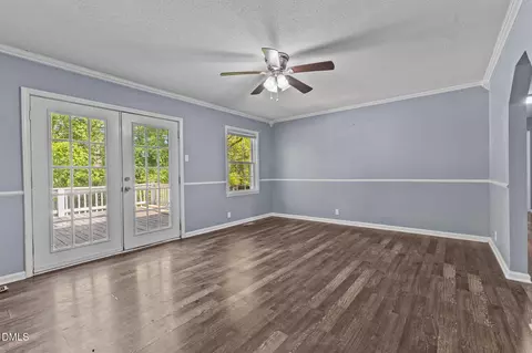 5308 Foxfire Rd, Fayetteville, NC 28303