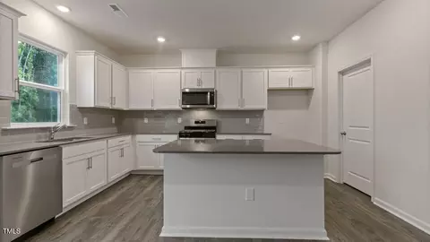 721 Sparkling Pear Dr, Willow Springs, NC 27592 photo 4