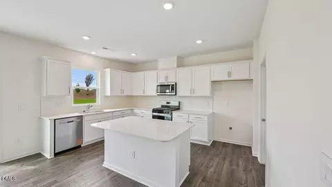 721 Sparkling Pear Dr, Willow Spring, NC 27592 photo 10