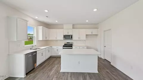 721 Sparkling Pear Dr, Willow Spring, NC 27592 photo 9