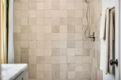 Bath - 1904 Ward St, Durham, NC 27707 photo 2 of 2