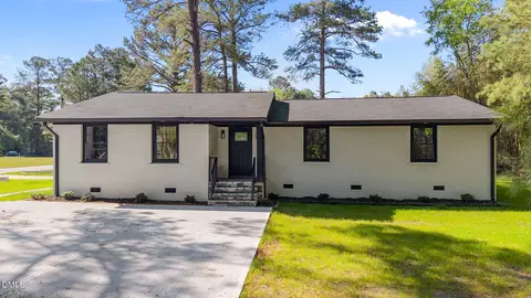 28 Elaine Dr, Rocky Mount, NC 27801