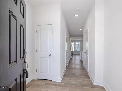 659 Sefton Park Dr, Zebulon, NC 27597