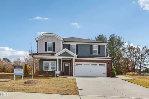 3805 Rosebush Dr, Zebulon, NC 27597