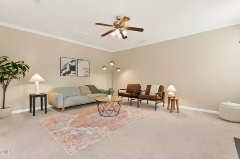 5612 Slaytenbush Ln, Durham, NC 27703