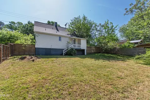 Exterior - 913 Washington St, Durham, NC 27701 photo 5 of 8