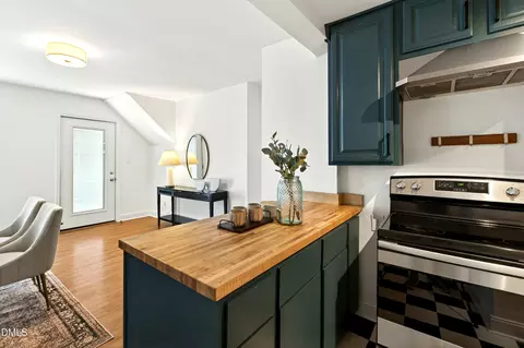Kitchen - 913 Washington St, Durham, NC 27701 photo 4 of 4