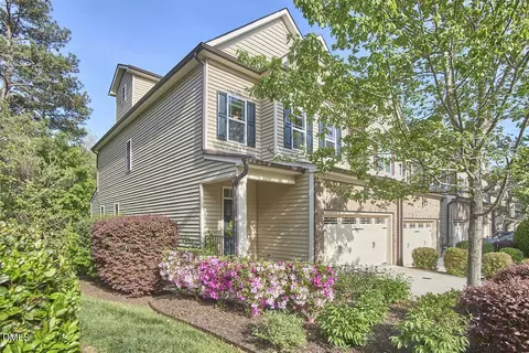 350 Rose Walk Ln, Carrboro, NC 27510