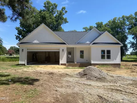 505 N Hillandale Dr, Fremont, NC 27830