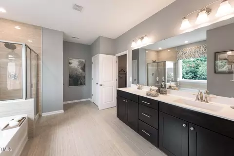 Bath - 35 Stoddard Ln, Garner, NC 27529 photo 5 of 5