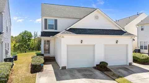5612 Osprey Cove Dr, Raleigh, NC 27604