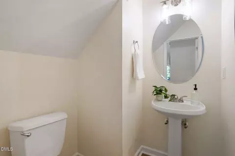 Entry Way - 3307 Silver Star Dr, Durham, NC 27713 photo 2 of 6