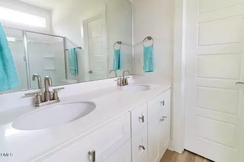 Bath - 1210 S 2nd St, Smithfield, NC 27577 photo 3 of 4