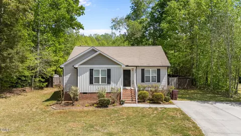 512 Bragg Ln, Hurdle Mills, NC 27541
