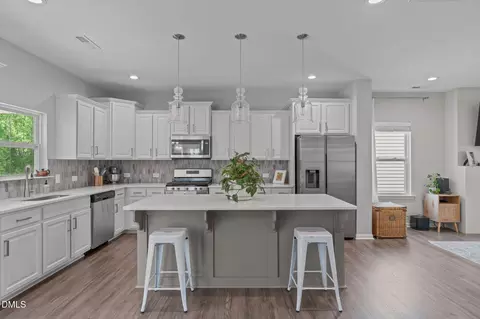 56 Curling Creek Dr, Clayton, NC 27527