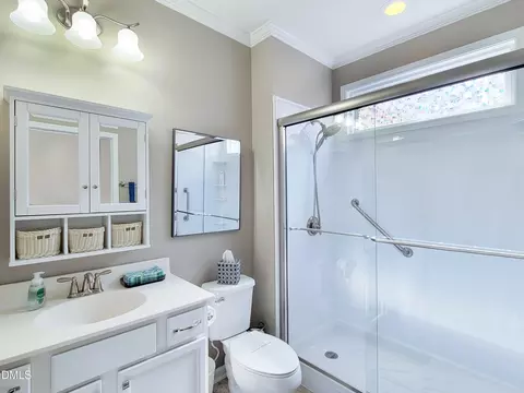 Bath - 1117 Hooper Pl, Durham, NC 27703 photo 4 of 4