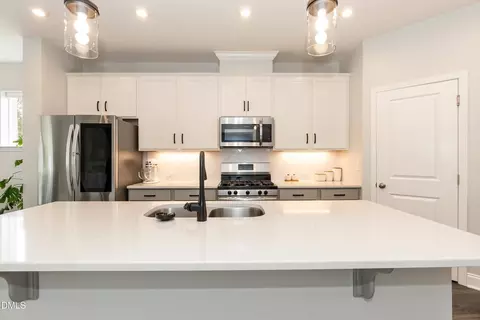 Kitchen - 3019 Dunnock Dr, Durham, NC 27713 photo 4 of 4