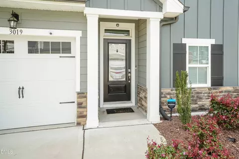 Exterior - 3019 Dunnock Dr, Durham, NC 27713 photo 2 of 8