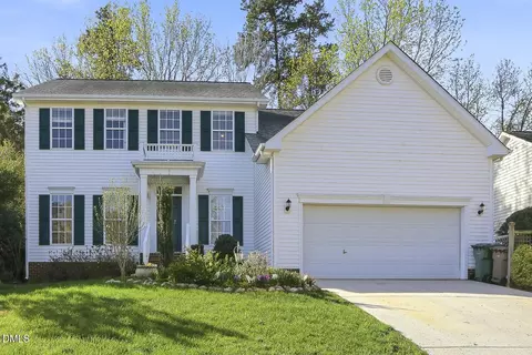 102 Zoa Ct, Cary, NC 27513
