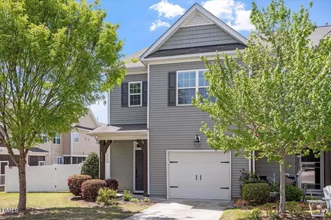 1011 Skyler Ln, Durham, NC 27705