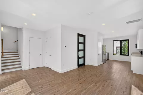 Entry Way - 1102 Nova St, Durham, NC 27713 photo 2 of 4