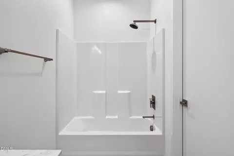 Bath - 1102 Nova St, Durham, NC 27713 photo 8 of 8