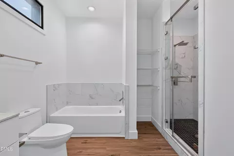 Bath - 1105 Nova St, Durham, NC 27713 photo 7 of 10