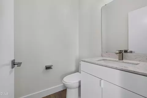 Bath - 1105 Nova St, Durham, NC 27713 photo 2 of 10