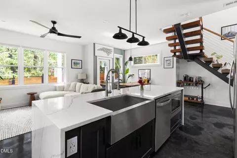 Kitchen - 825 W Markham Ave, Durham, NC 27701 photo 4 of 5