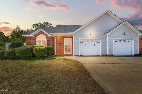 173 Ariel St, Lillington, NC 27546