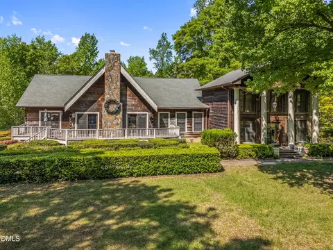 1420 Piney Grove-wilbon Rd, Holly Springs, NC 27540
