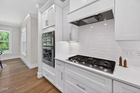 5221 Stream Bank Ct, Raleigh, NC 27603