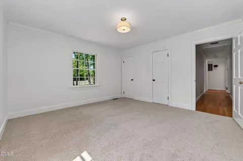 Bedroom - 1046 Johnson Rd, Coats, NC 27521 photo 4 of 7