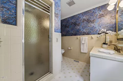 Bath - 1046 Johnson Rd, Coats, NC 27521 photo 3 of 7