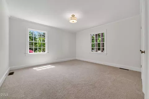 Bedroom - 1046 Johnson Rd, Coats, NC 27521 photo 3 of 7