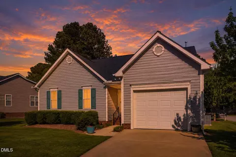 2 Sawmill Ln, Durham, NC 27712