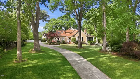 2504 Whippletree Dr, Raleigh, NC 27603