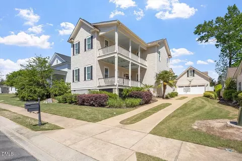 90 Ellen Cir, Clayton, NC 27527