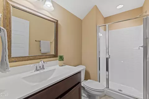 Bath - 267 Meadowmist Dr, Garner, NC 27529 photo 5 of 5
